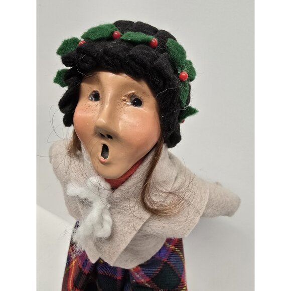 Vintage Byers Choice Ice Skater Numbered 53/100 & Signed  **READ DESCRIPTION - Picture 3 of 9